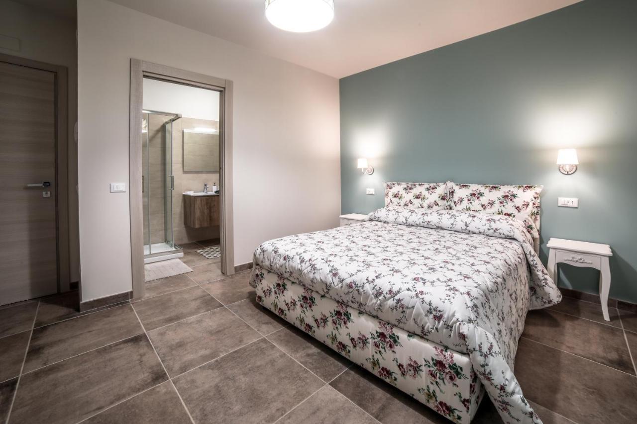 Bed and Breakfast La Casa Tra Gli Ulivi Ассизи Экстерьер фото